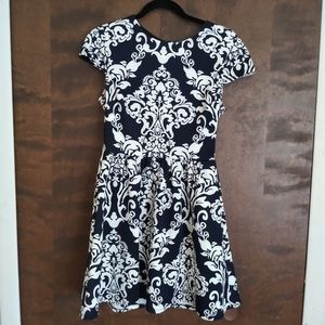 Women's B. Darlin Blue and White Dress || Size 7/8